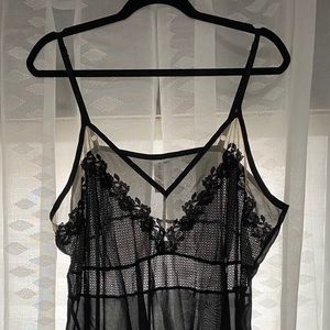 BNWOT Black Lace Lingerie Chemise Nightgown